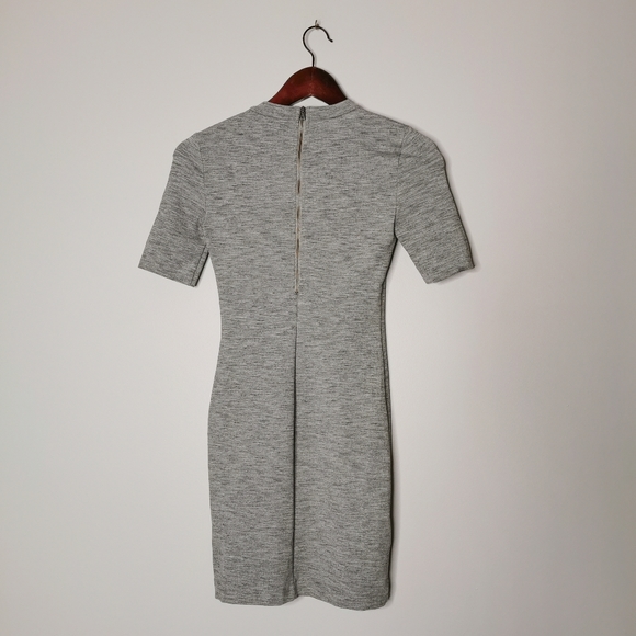 Aritzia - Sunday Best grey Tshirt Dress (Miller) - Picture 4 of 9